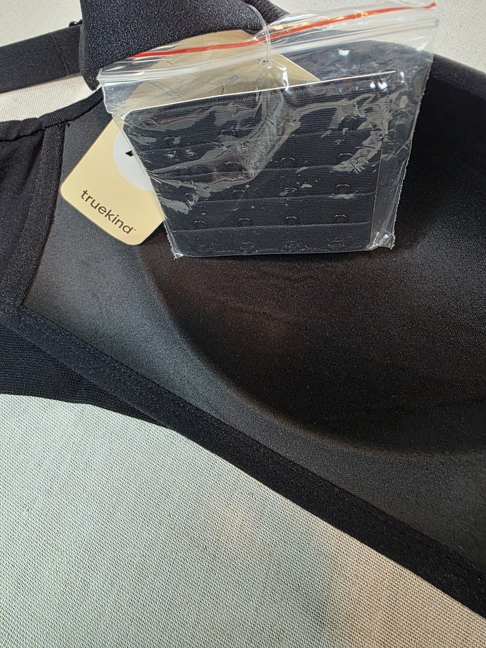 NWT Truekind Supportive Comfort Wireless Shaping Bra XL Convertible Straps - Picture 7 of 10